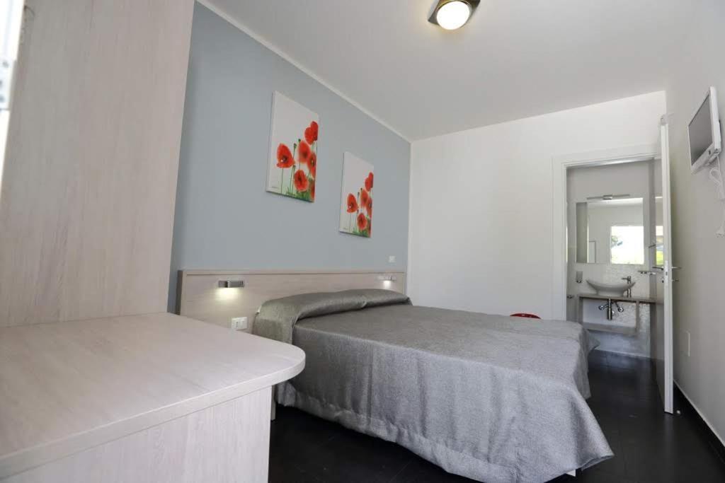 טורה סן ג'ובאני אוג'נטו La Giara Resort מראה חיצוני תמונה